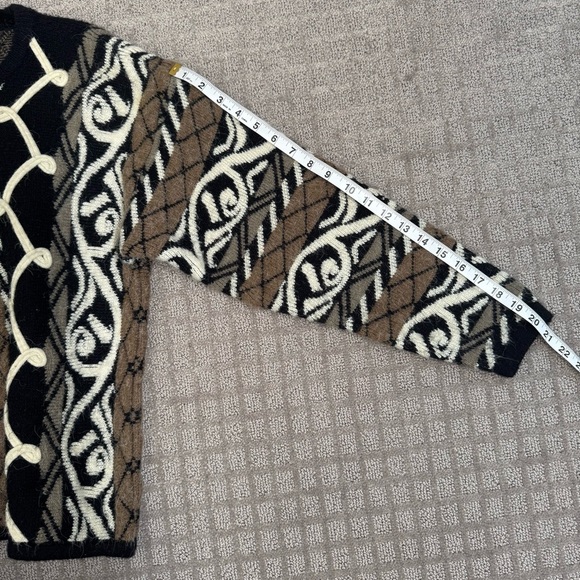 Vintage 90’s Cardigan Chunky Knit Sweater Neutrals Size Large 3D Abstract - Picture 5 of 6